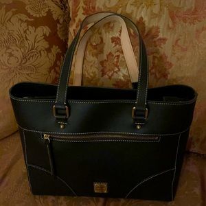 Dooney & Bourke Beacon leather tote-Mila